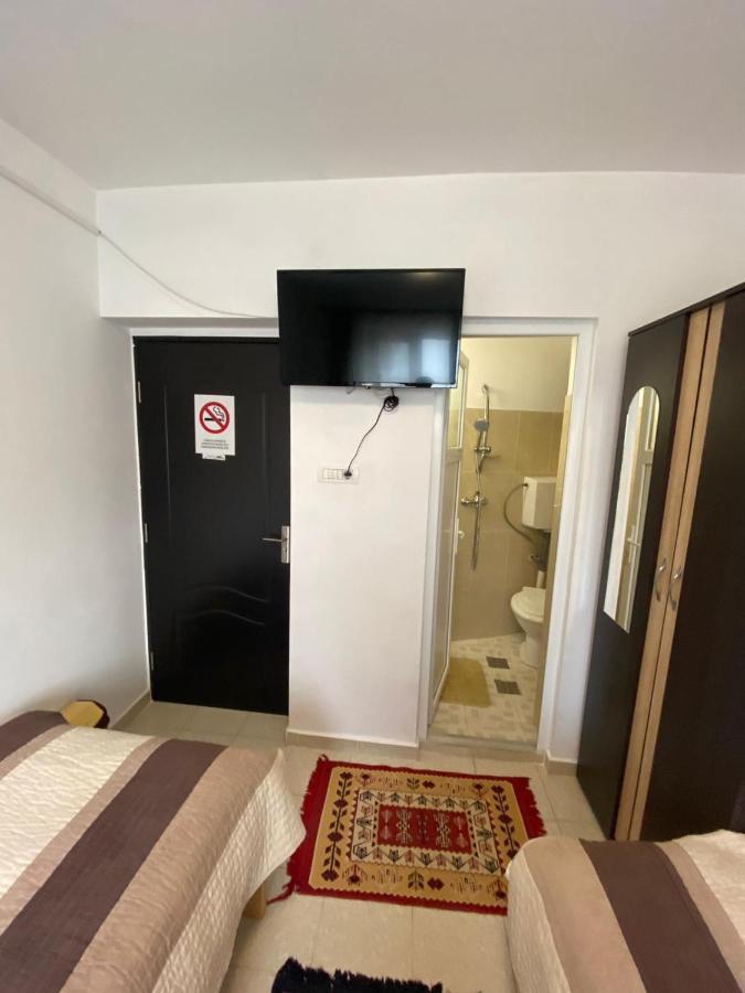 Casa Marguta Hotel Iasi Bagian luar foto