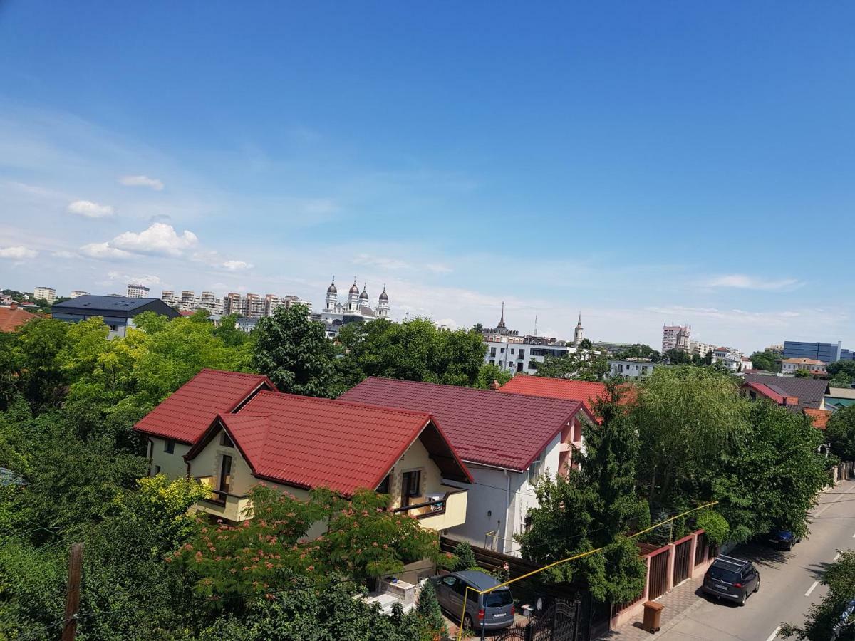 Casa Marguta Hotel Iasi Bagian luar foto