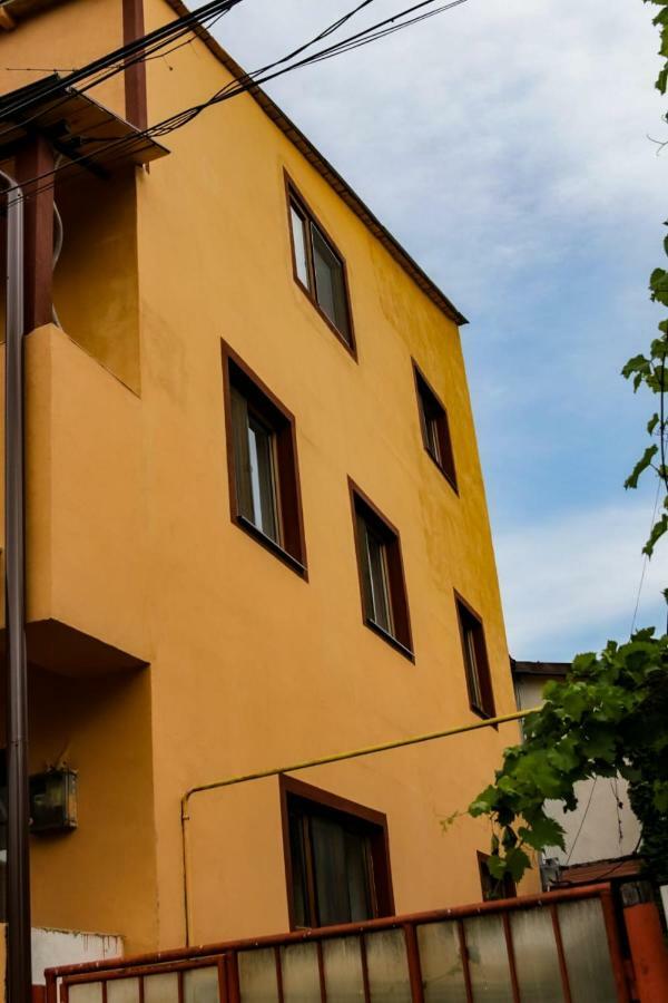 Casa Marguta Hotel Iasi Bagian luar foto