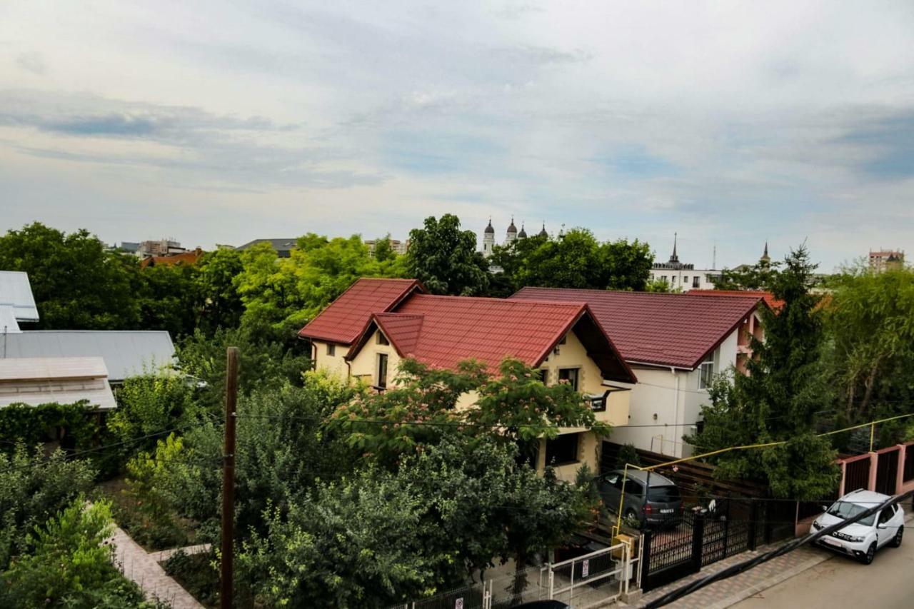 Casa Marguta Hotel Iasi Bagian luar foto