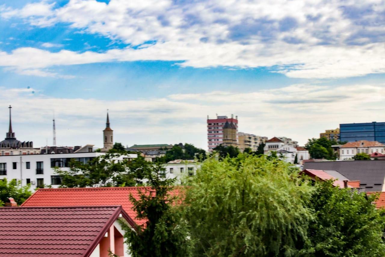 Casa Marguta Hotel Iasi Bagian luar foto