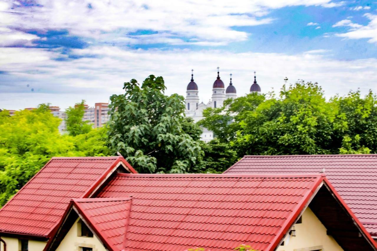 Casa Marguta Hotel Iasi Bagian luar foto