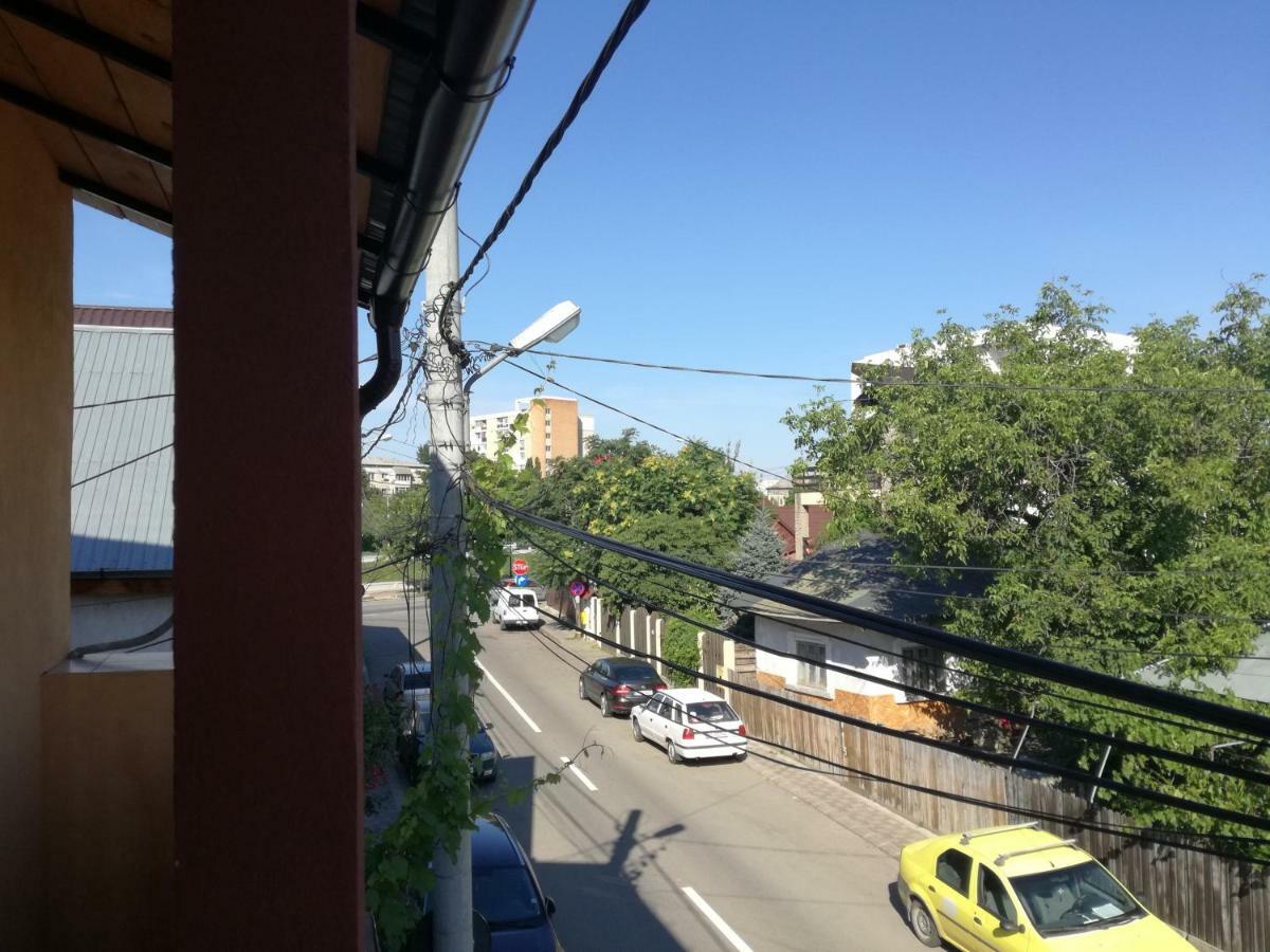 Casa Marguta Hotel Iasi Bagian luar foto