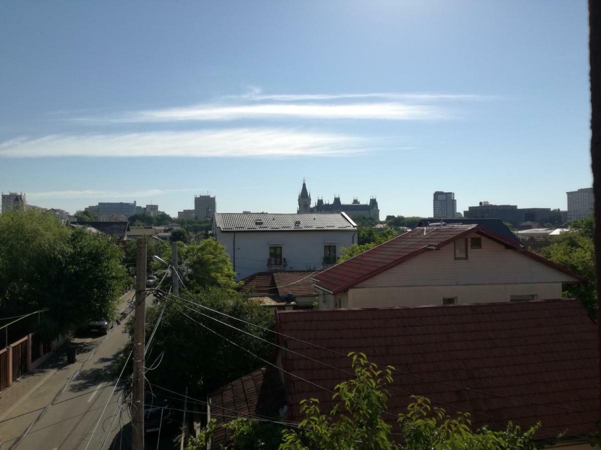 Casa Marguta Hotel Iasi Bagian luar foto